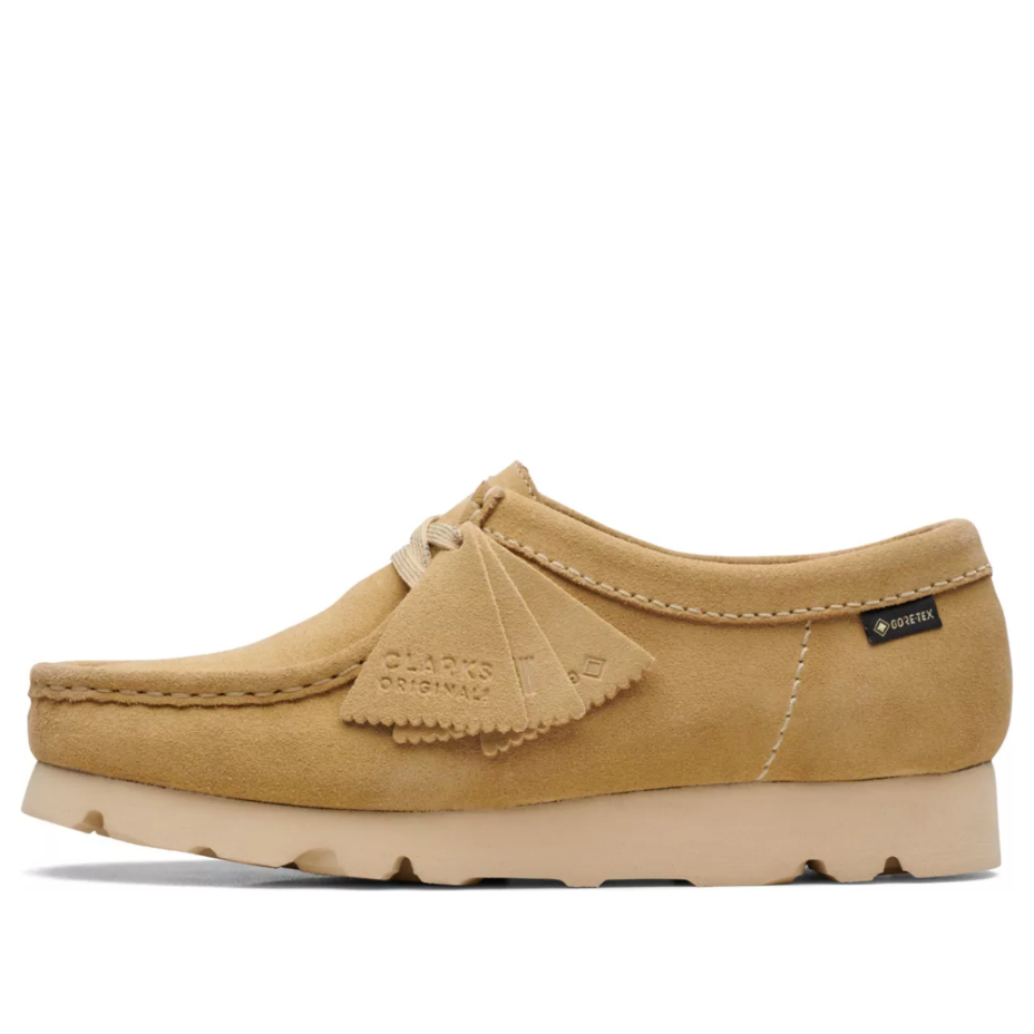 (WMNS) Clarks Wallabee GTX 'Maple Suede' 26169025(WOMENS)