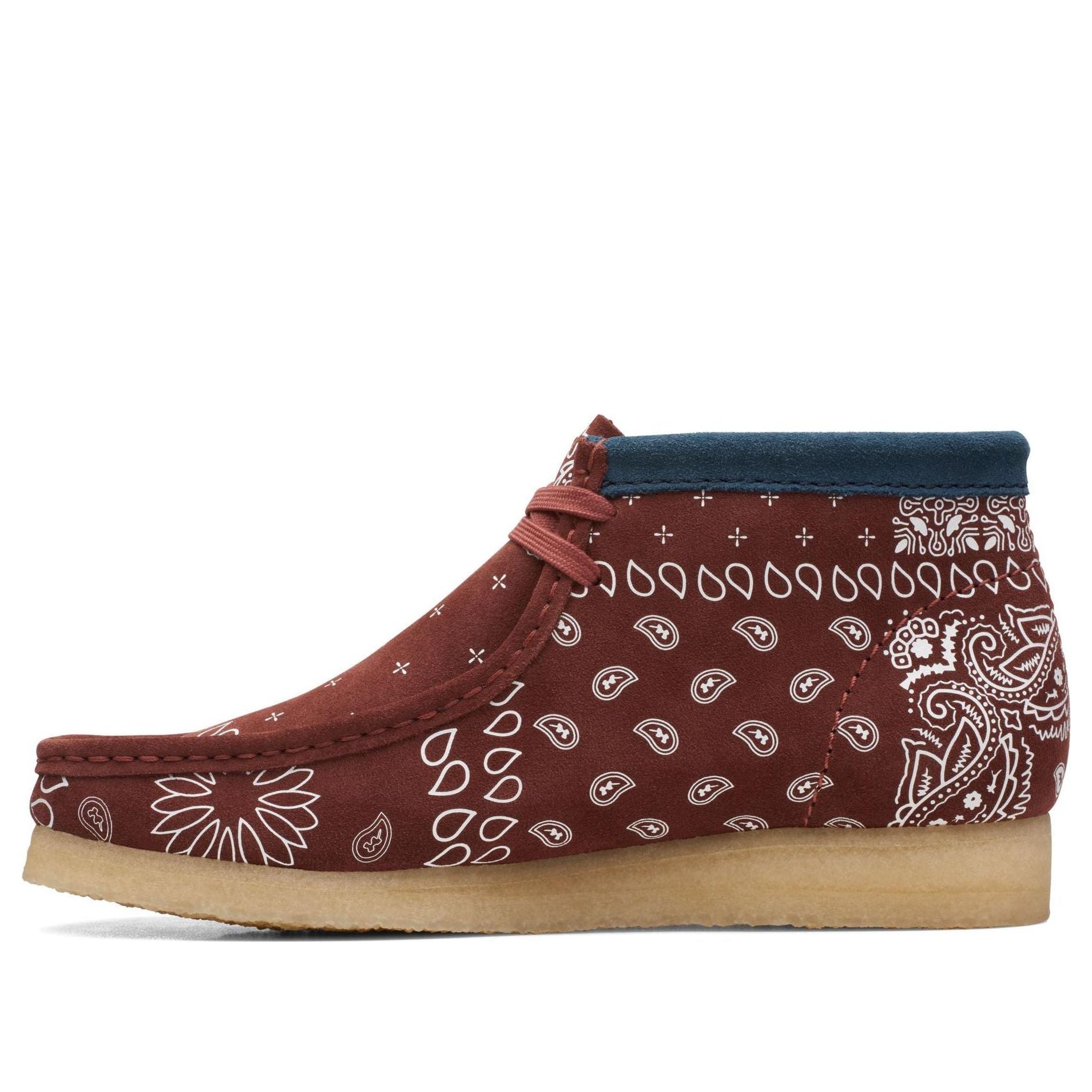 (WMNS) Clarks Wallabee Boots 'Paisley Brick' 26168826(WOMENS)
