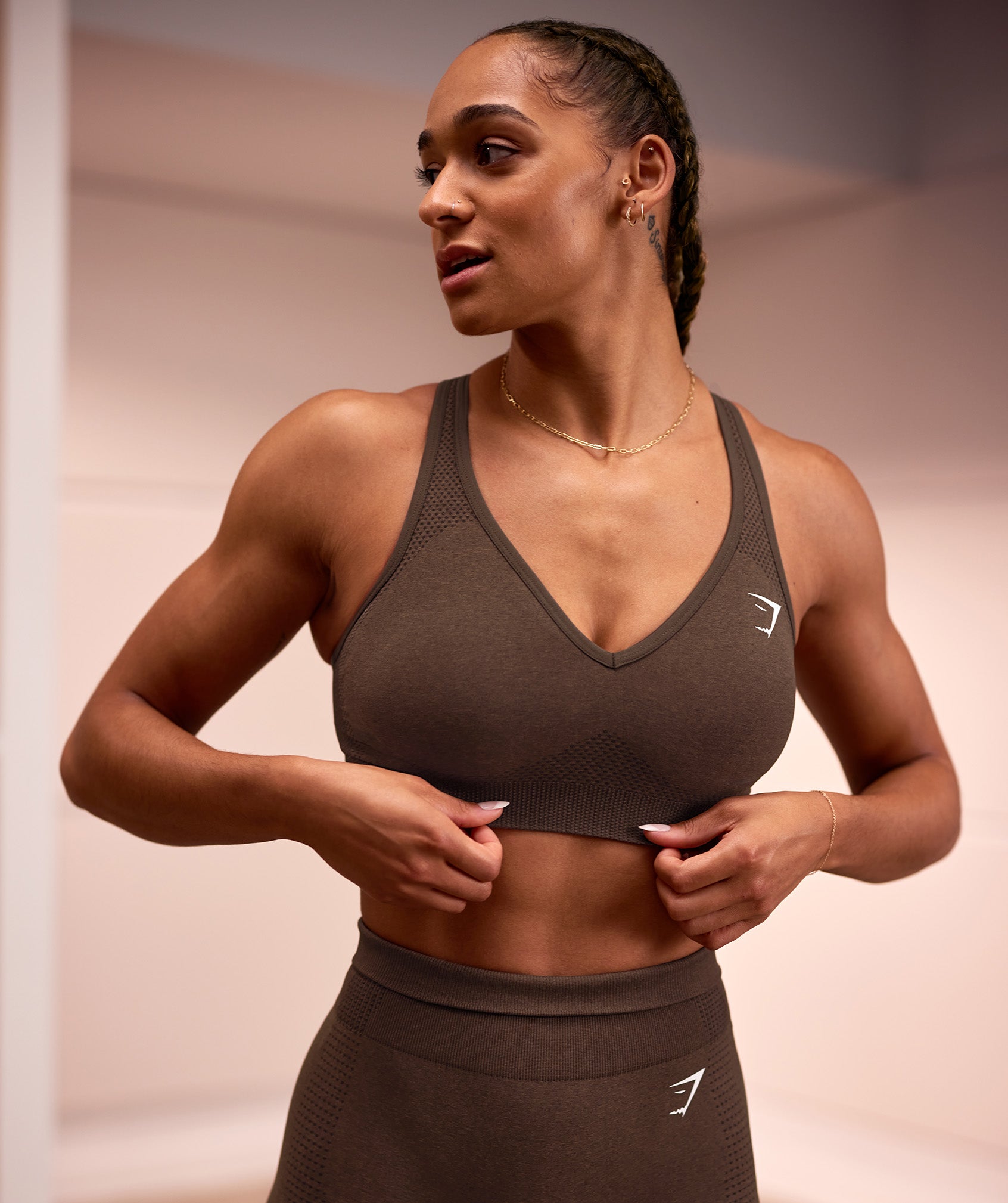 Vital Seamless 2.0 V Neck  Sports Bra